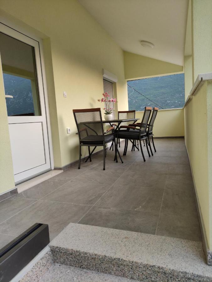Mira 2 Apartment Zagvozd Exterior photo